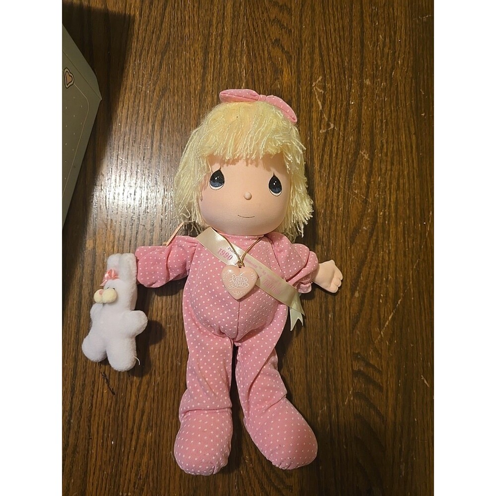 Vintage 1990 PRECIOUS MOMENTS EASTER EDITION DOLL by Applause